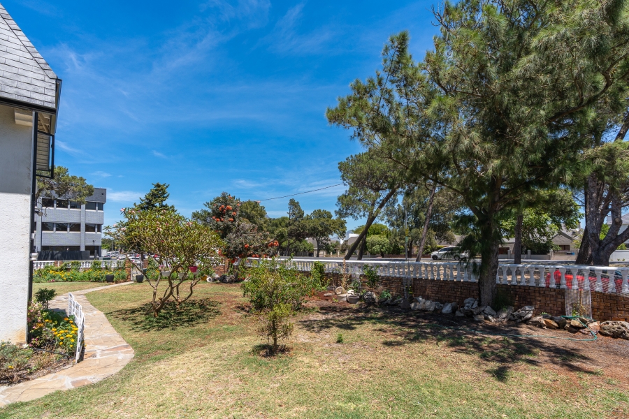 4 Bedroom Property for Sale in Pinelands Western Cape